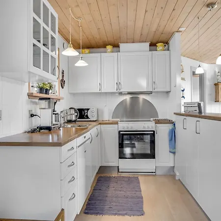 Terttu - 250m From The Sea By Interhome *