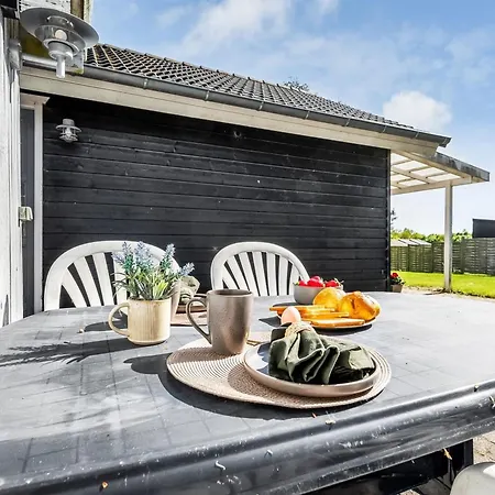 Terttu - 250m From The Sea By Interhome Børkop